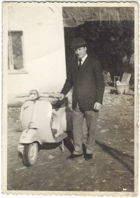 Luciano Gazzola with Italian Motorcycle